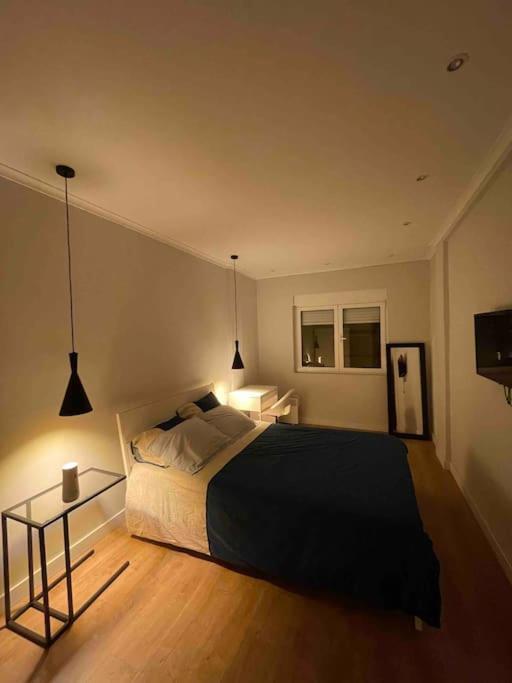 Quarto De Casal Close To Lisbon Flat Equipado Almada Exterior foto